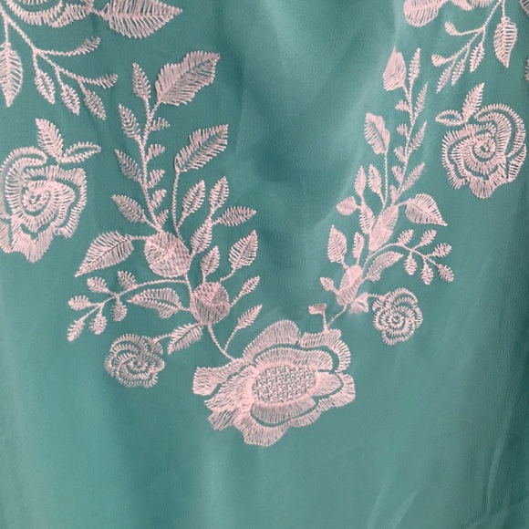 High low tank - Picture 3 of 5